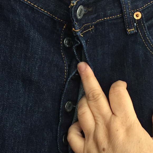 Levi's 501xx ButtonFly Dark wash Blue Jeans - Picture 11 of 12